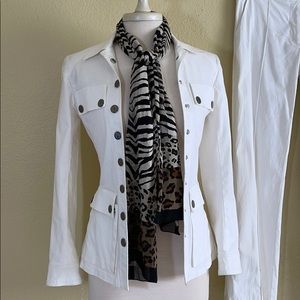 Bebe White Jacket & Pants Size 4